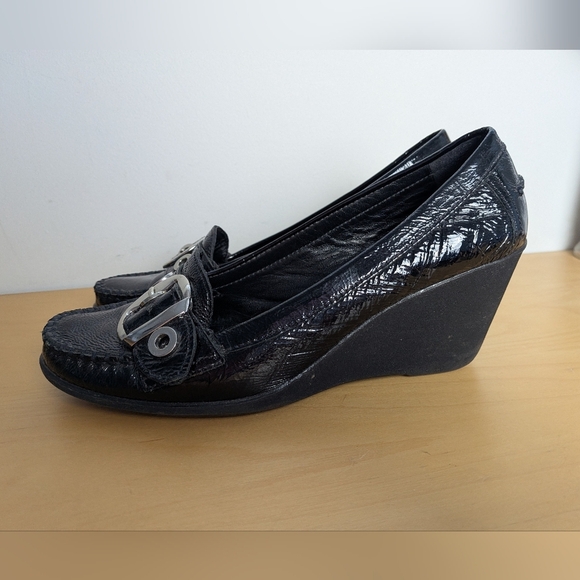 GEOX Wedge Glossy Leather Slip On Women Shoes Size 39.5 = 9.5 US Silver Buckle - Picture 4 of 10